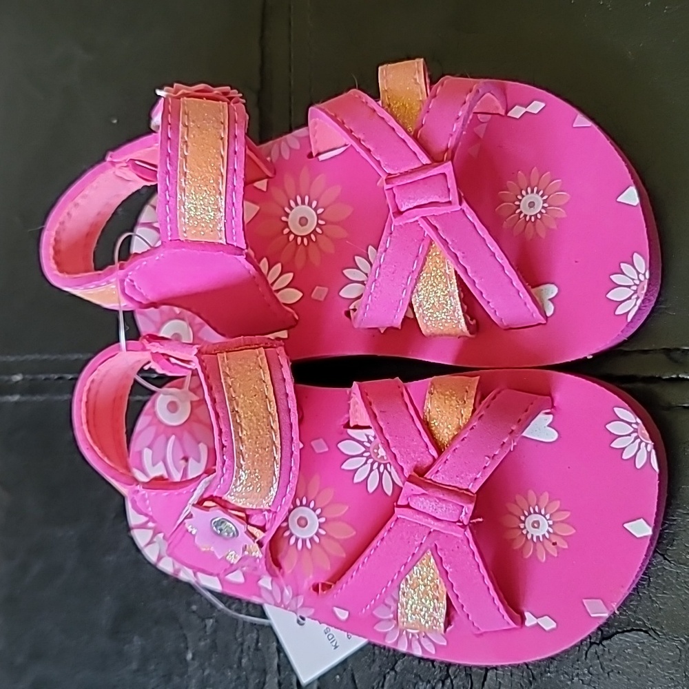 Adorable floral sandals